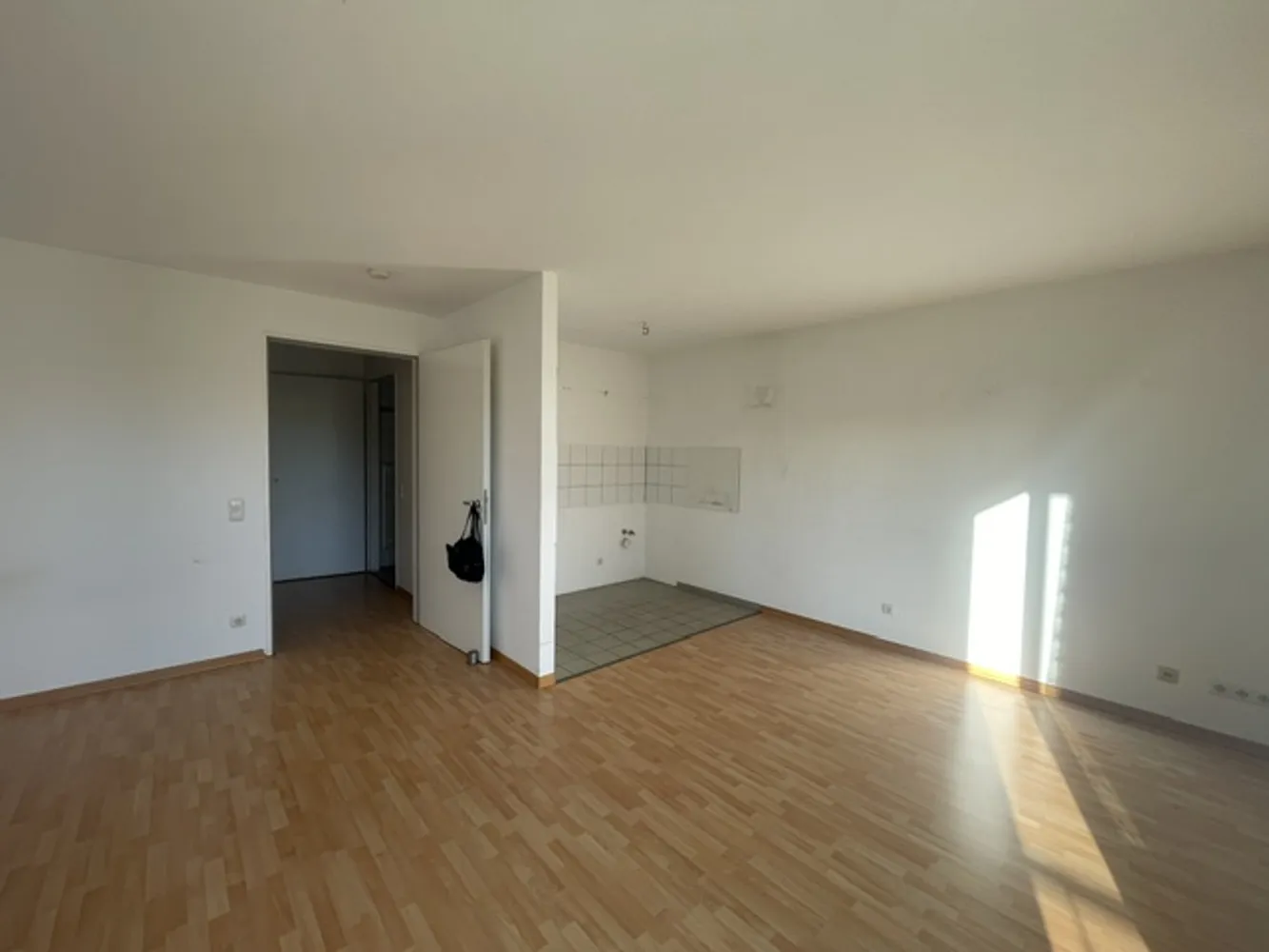 1 room apartment with 40 m² in Bonn – Photo 3