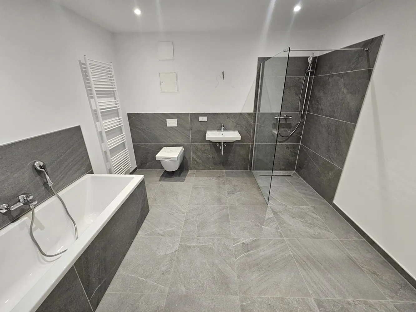 3 room apartment with 95 m² in Magdeburg – Photo 10