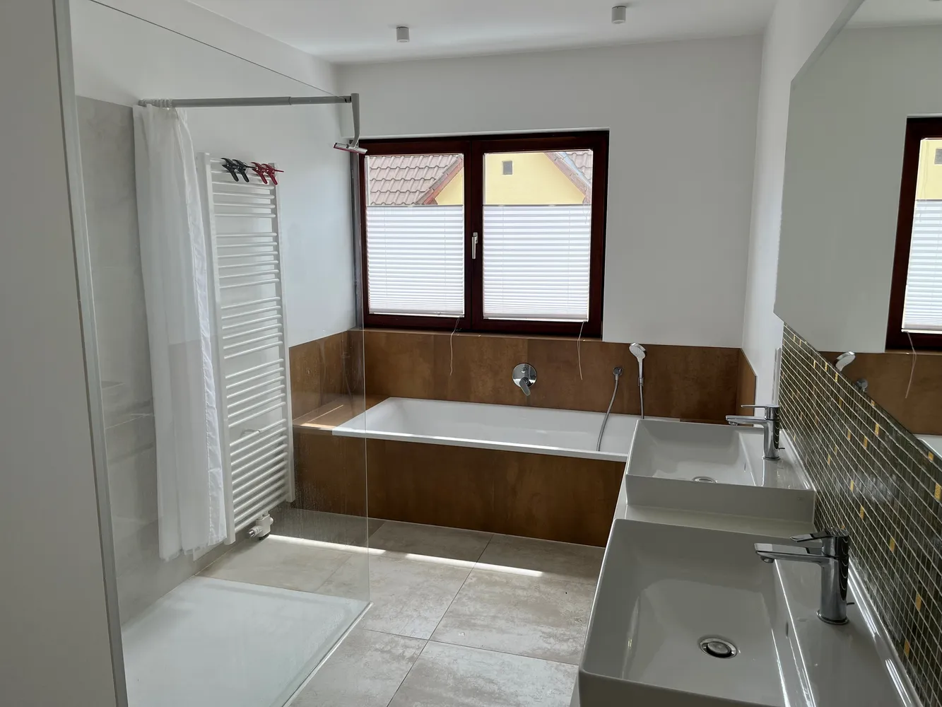 7 Zimmer Haus mit 166 m² in Frankfurt am Main – Bild 11
