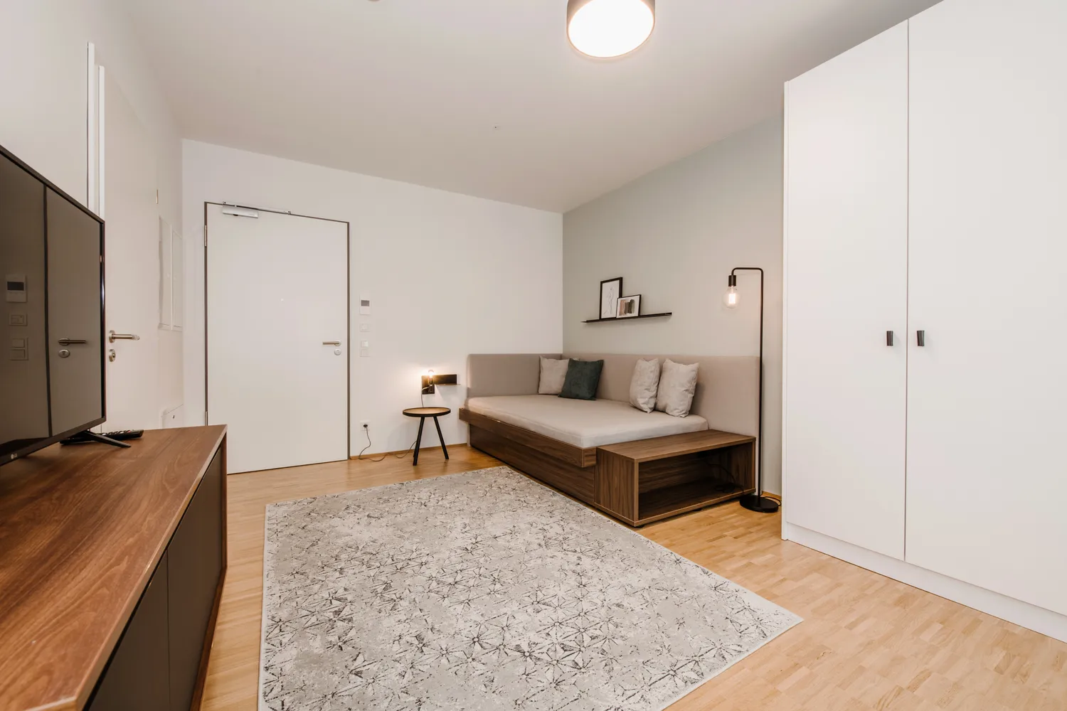 1 Zimmer Wohnung mit 27 m² in München – Bild 2