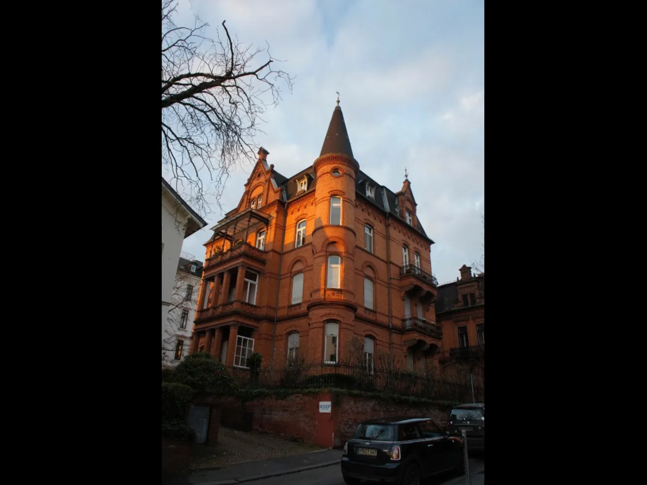 2 Zimmer Wohnung mit 60 m² in Wiesbaden – Bild 1