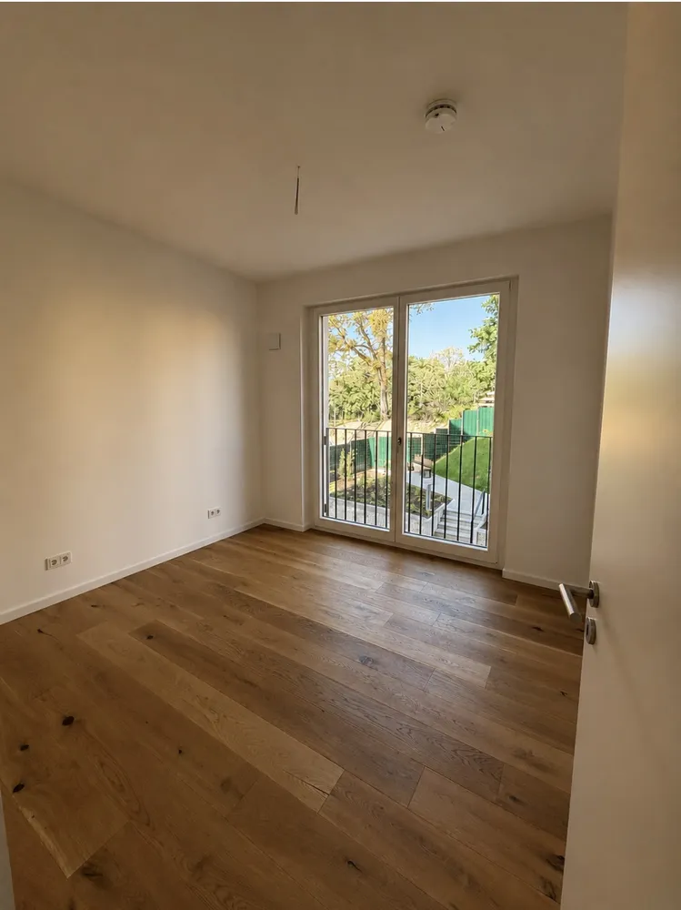 3 Zimmer Wohnung mit 90 m² in Berlin – Bild 4