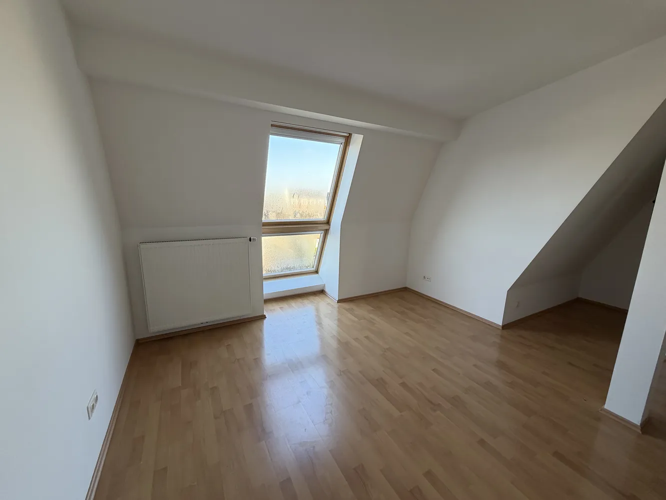 4 Zimmer Wohnung mit 99 m² in Düsseldorf – Bild 11