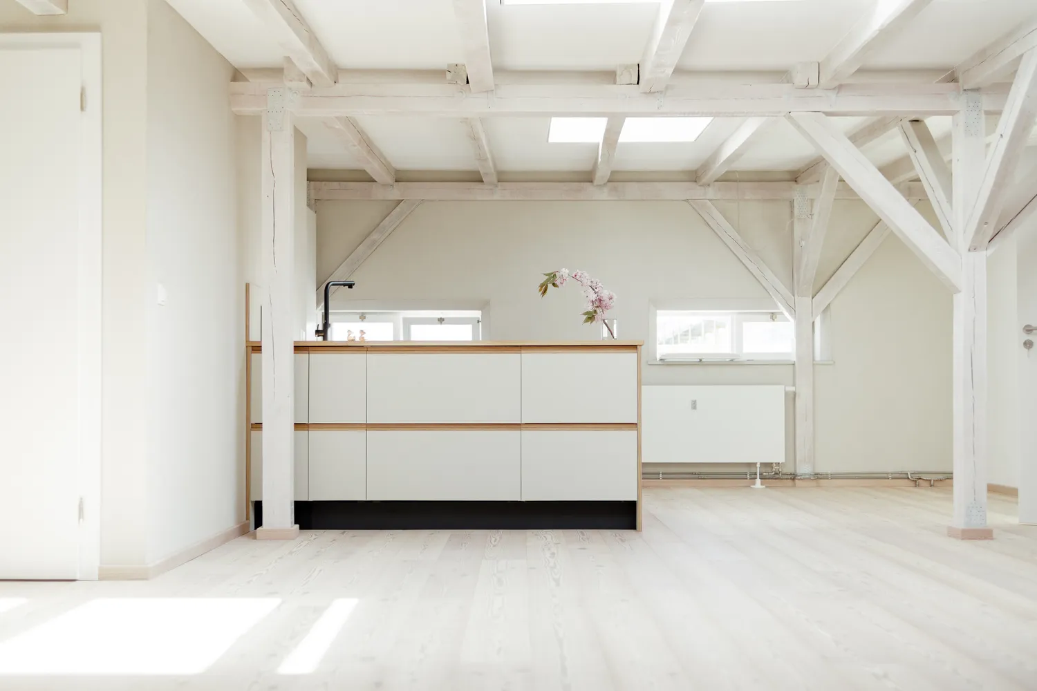 2 Zimmer Wohnung mit 81 m² in Berlin – Bild 9