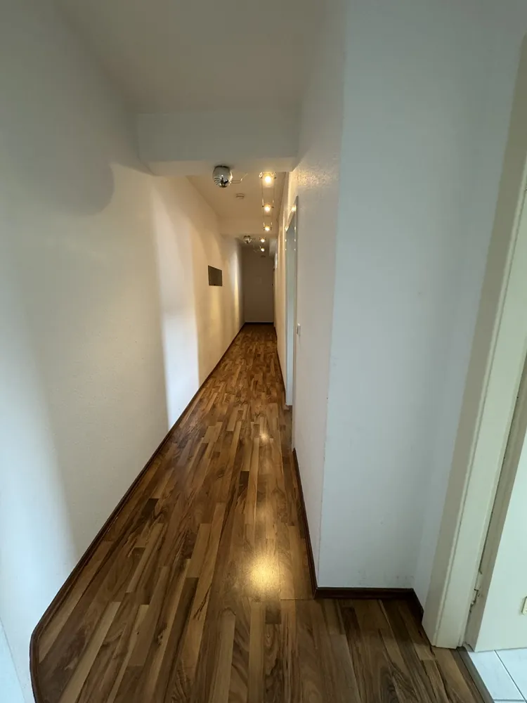 2 Zimmer Wohnung mit 78 m² in Düsseldorf – Bild 1