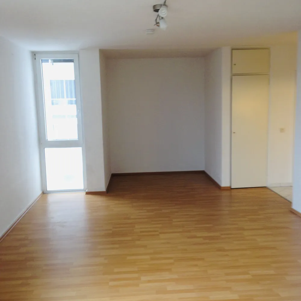 1 Zimmer Wohnung mit 38 m² in Köln – Bild 4