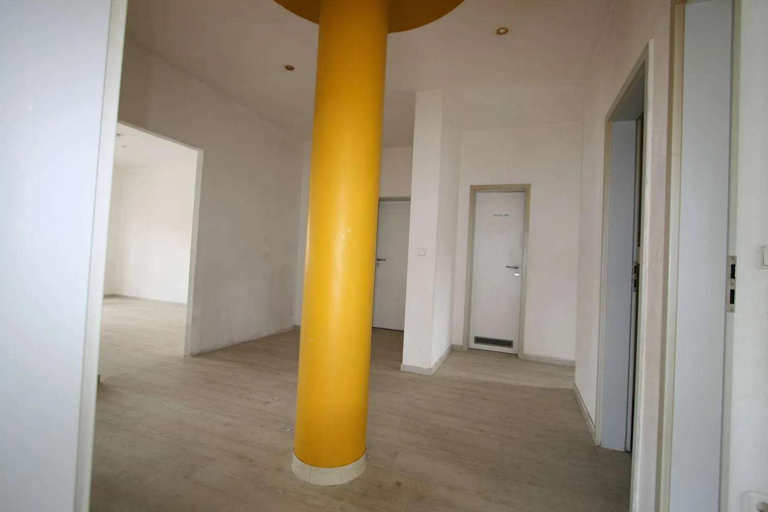 4 Zimmer Wohnung mit 96 m² in Meiningen – Bild 3