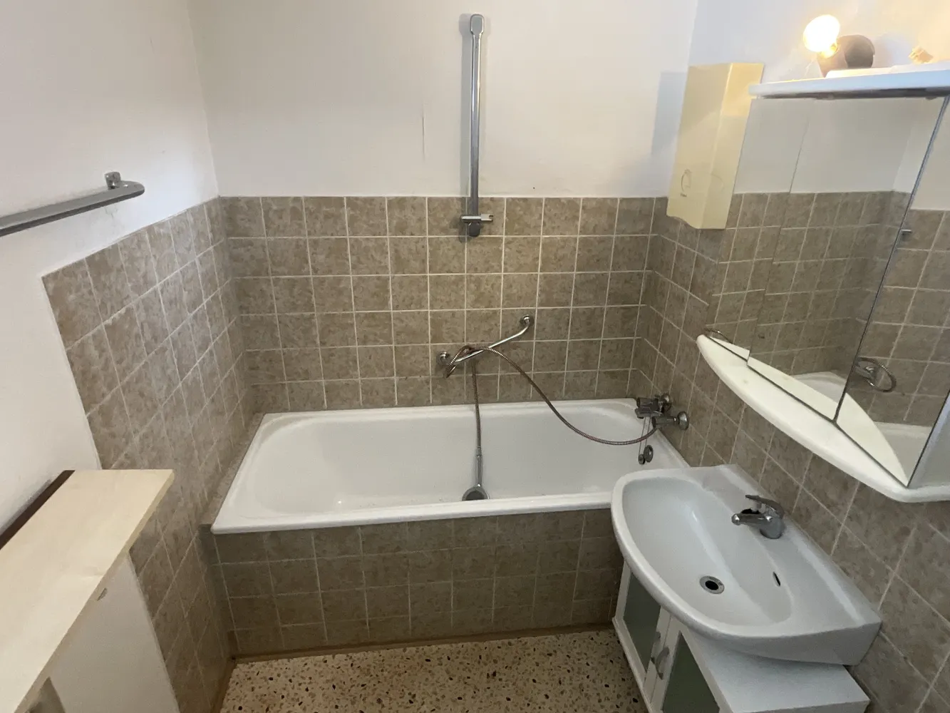 2 Zimmer Wohnung mit 66 m² in Krefeld – Bild 9