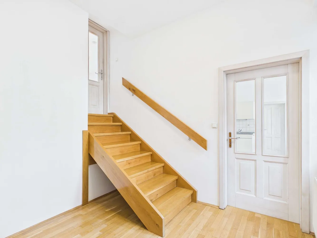2 Zimmer Wohnung mit 74 m² in Regensburg – Bild 4