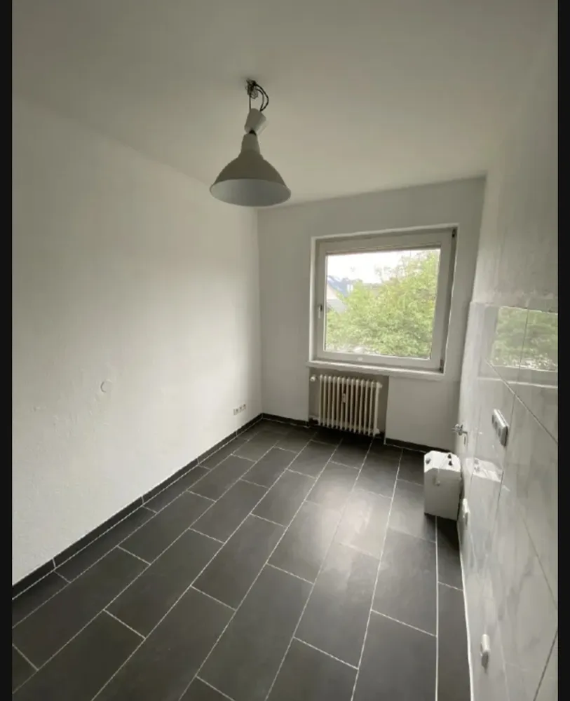 4 room apartment with 96 m² in Mannheim – Photo 1