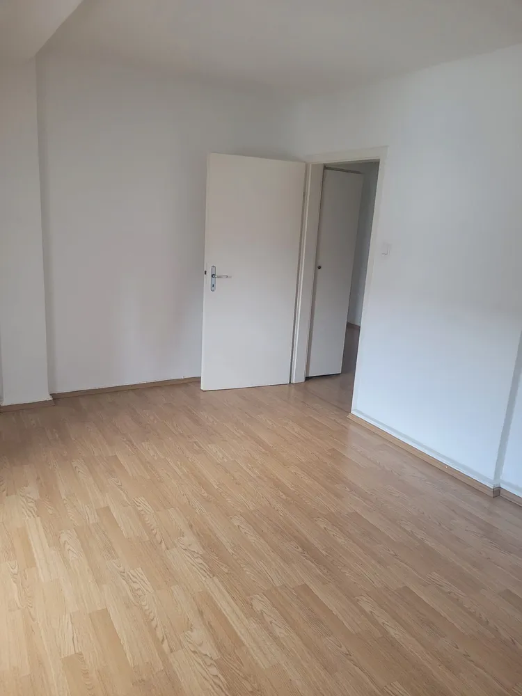2 Zimmer Wohnung mit 55 m² in Köln – Bild 8