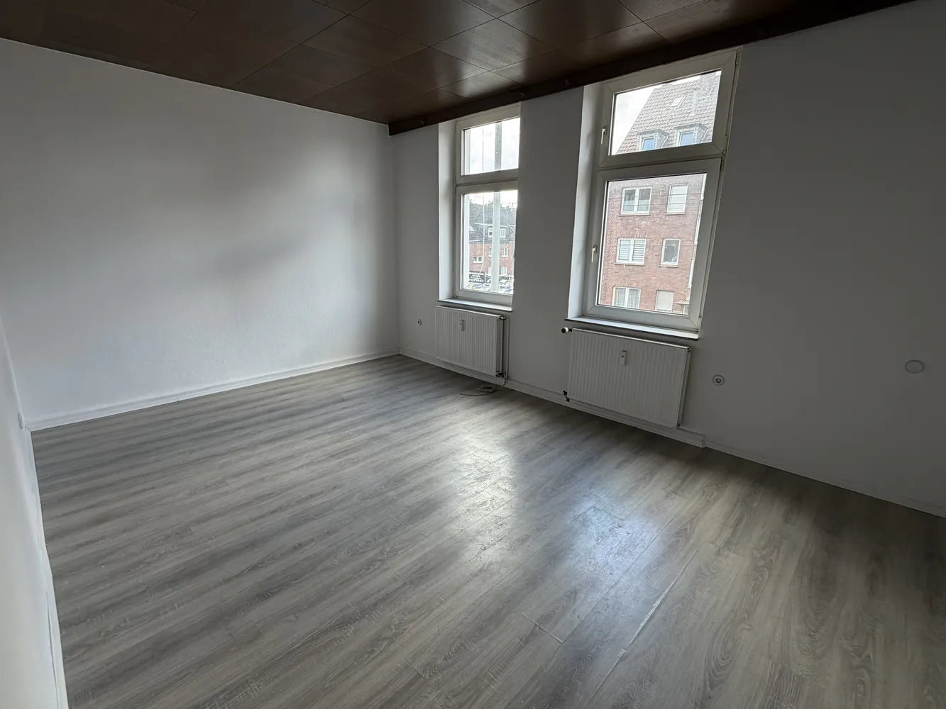 2 Zimmer Wohnung mit 73 m² in Oberhausen – Bild 1