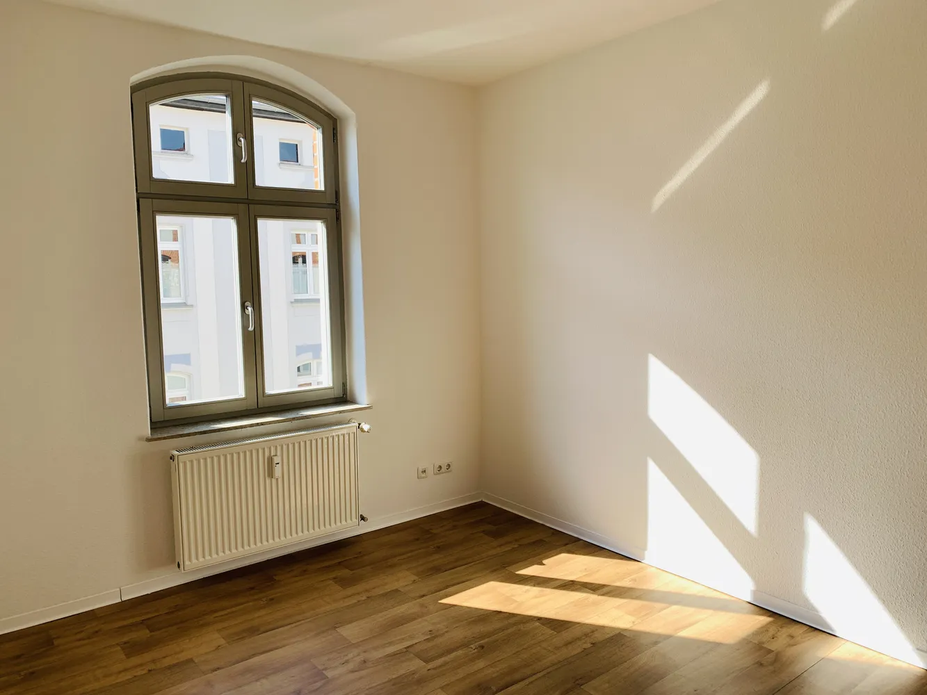 3 Zimmer Wohnung mit 80 m² in Magdeburg – Bild 3