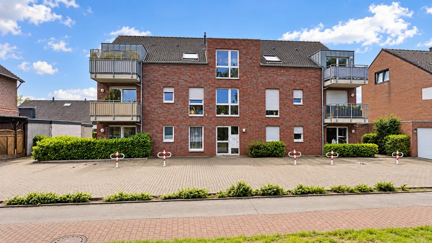 4 Zimmer Wohnung mit 83 m² in Wesel – Bild 1
