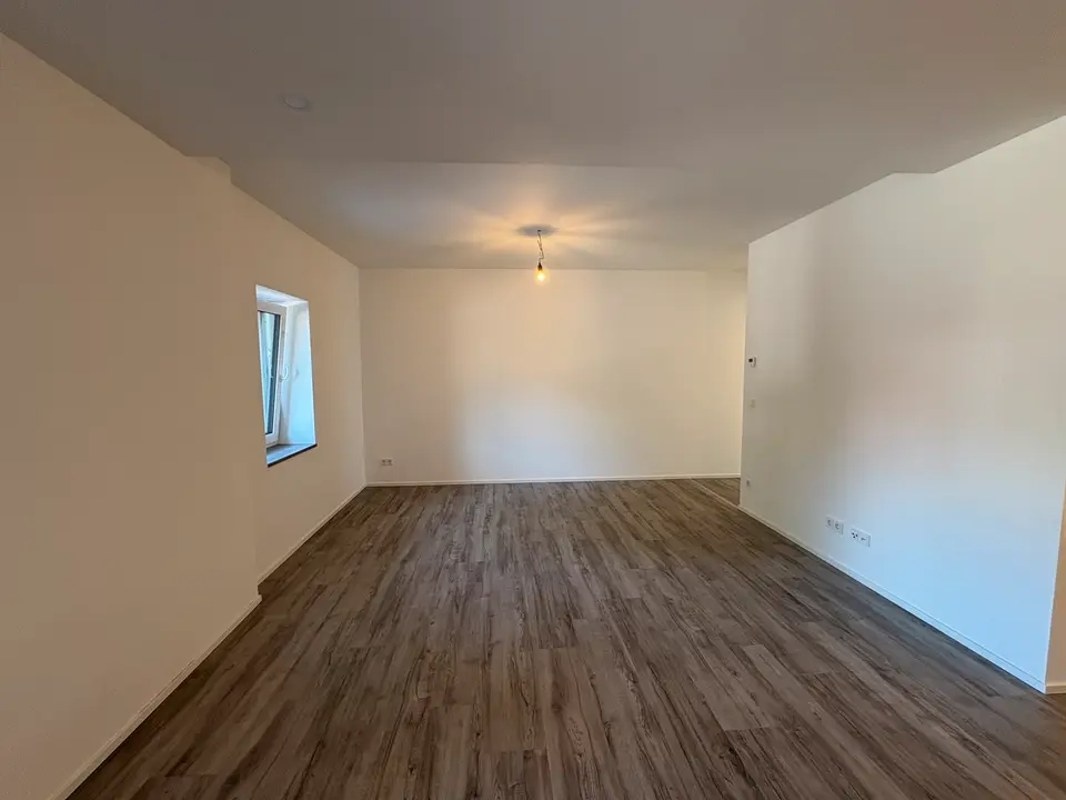 3 Zimmer Wohnung mit 91 m² in Saarbrücken – Bild 4