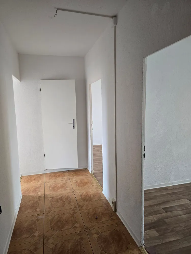 3 Zimmer Wohnung mit 70 m² in Stendal – Bild 2