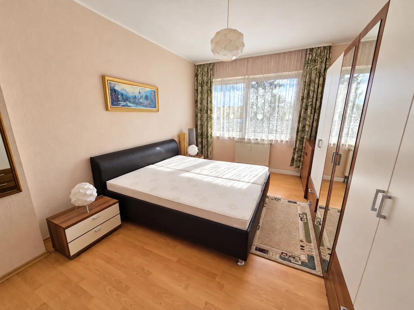 3 room apartment with 67 m² in Düsseldorf – Photo 2