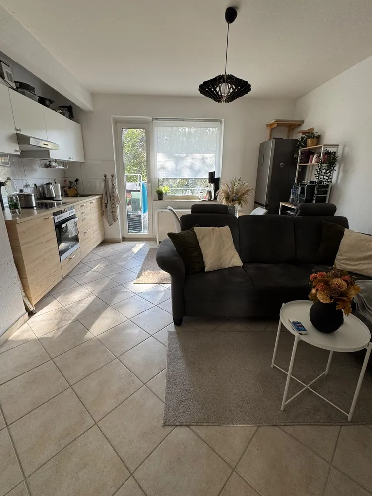 2 Zimmer Wohnung mit 42 m² in Köln – Bild 1