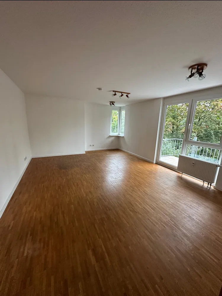 2 Zimmer Wohnung mit 70 m² in Stuttgart – Bild 4