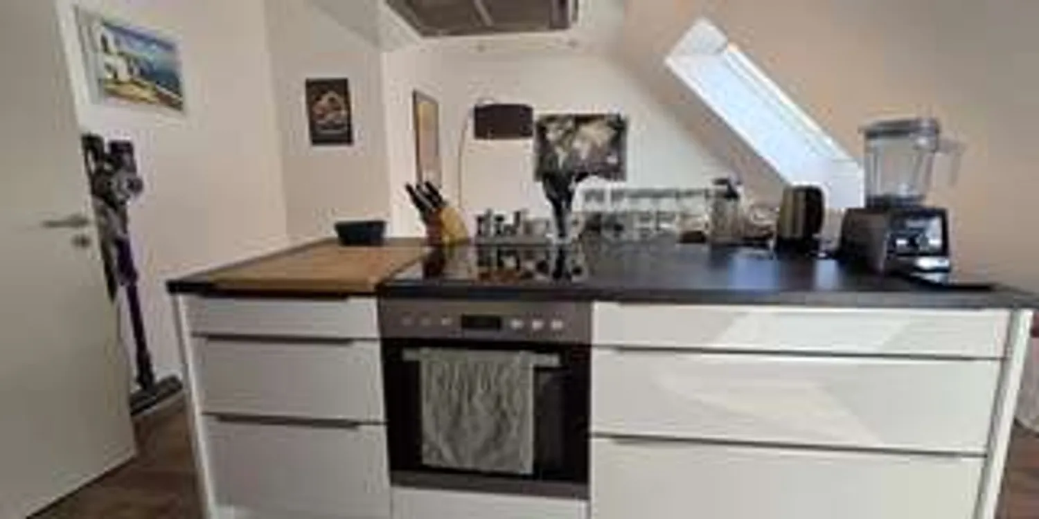 4 Zimmer Wohnung mit 106 m² in Köln – Bild 4