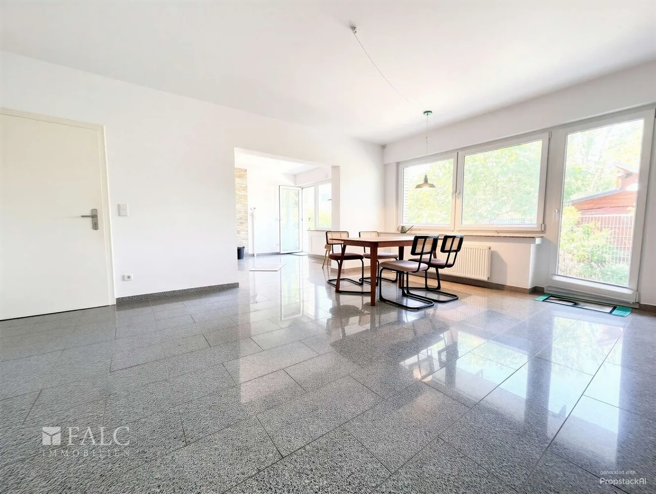 3 Zimmer Wohnung mit 122 m² in Mönchengladbach – Bild 4