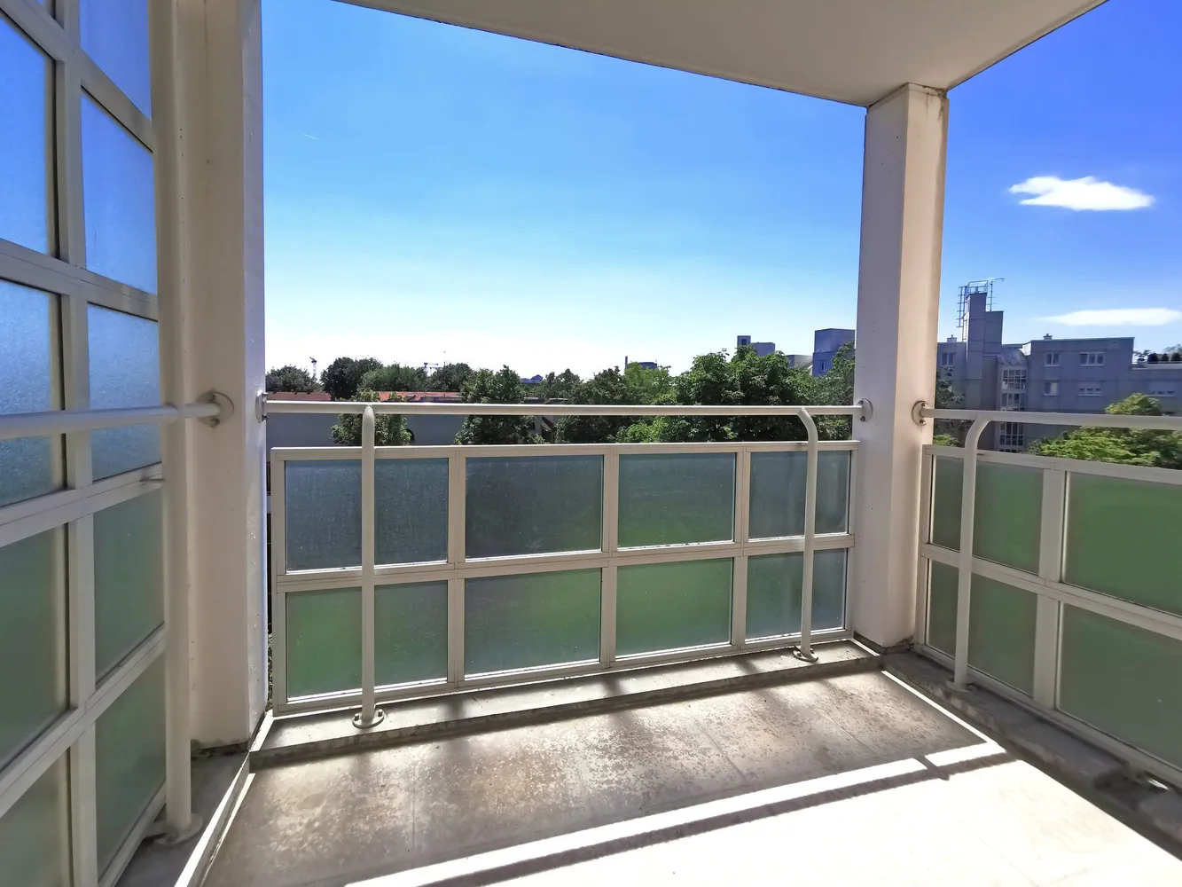 2 Zimmer Wohnung mit 63 m² in München – Bild 1