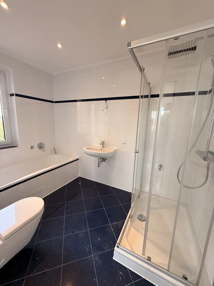 5 Zimmer Wohnung mit 129 m² in Langenhagen – Bild 9