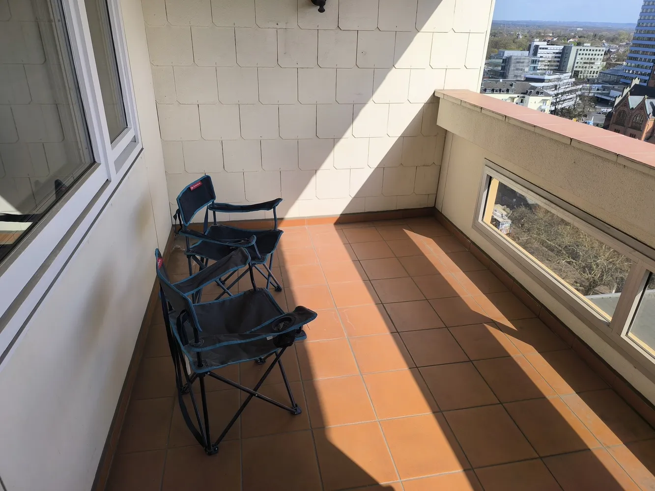 2 Zimmer Wohnung mit 65 m² in Leverkusen – Bild 3