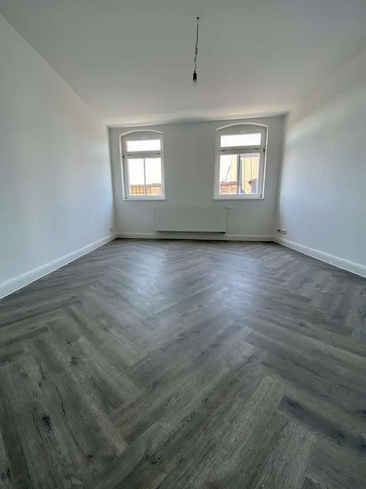 5 Zimmer Wohnung mit 128 m² in Magdeburg – Bild 2