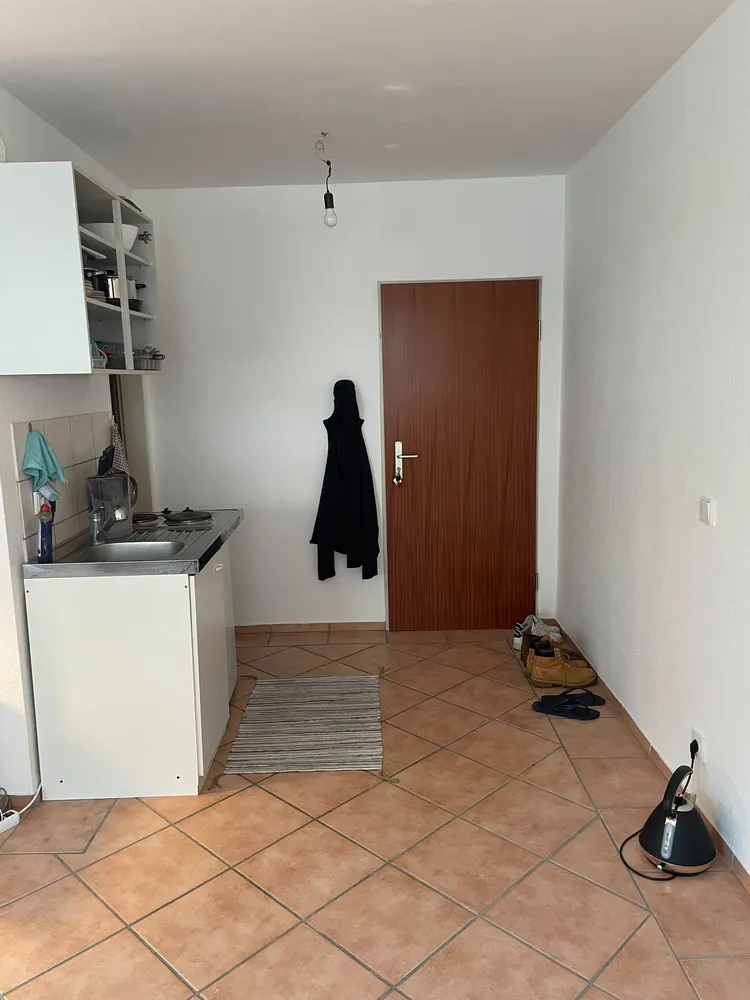 1 Zimmer Wohnung mit 25 m² in Köln – Bild 6