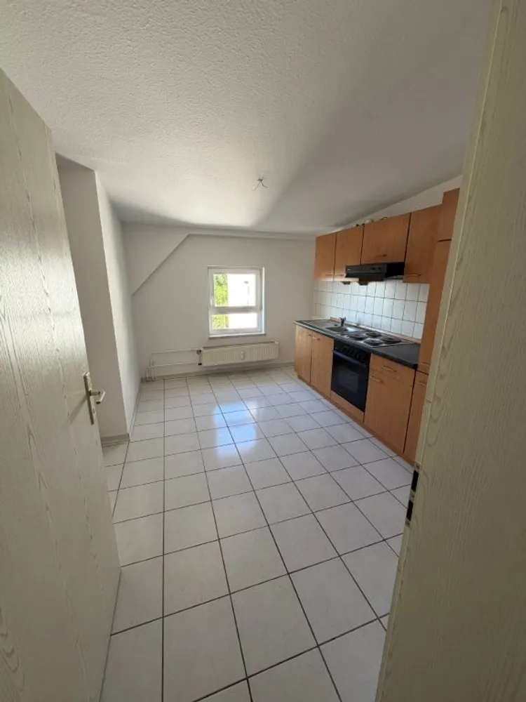 2 Zimmer Wohnung mit 58 m² in Halle (Saale) – Bild 5