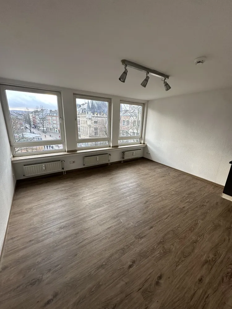 1 Zimmer Wohnung mit 25 m² in Aachen – Bild 1