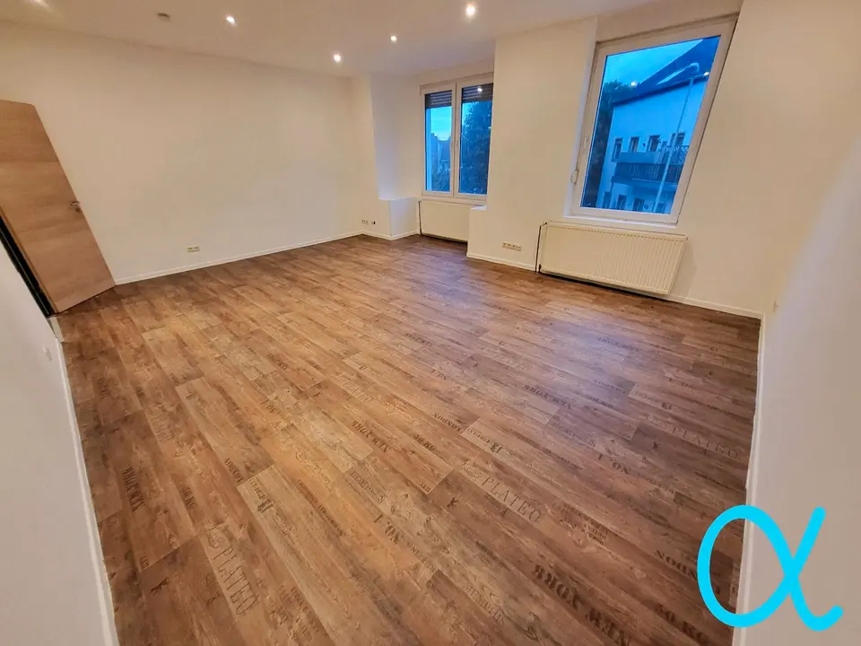 9 Zimmer Haus mit 260 m² in Aachen – Bild 1