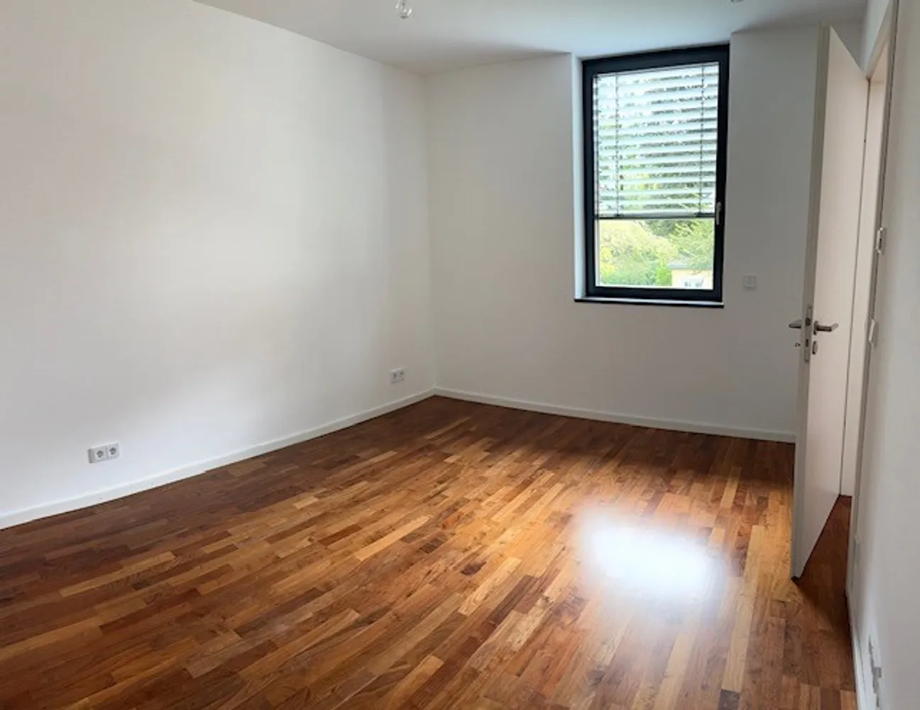 3 Zimmer Wohnung mit 112 m² in München – Bild 5
