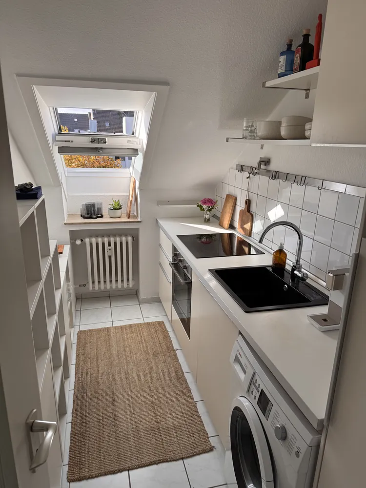 2 Zimmer Wohnung mit 48 m² in Düsseldorf – Bild 2