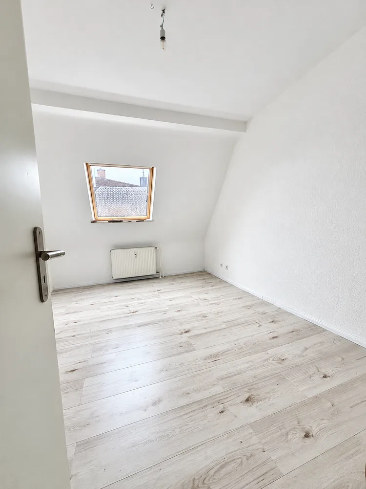 4 Zimmer Wohnung mit 81 m² in Nürnberg – Bild 7
