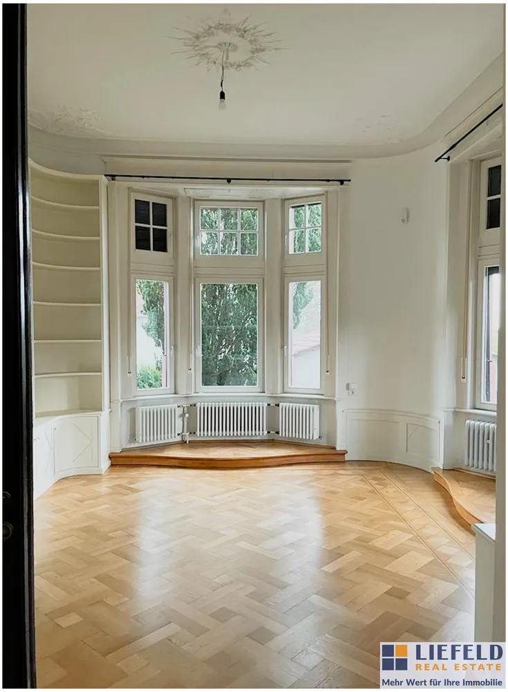9 room house with 286 m² in Oberursel (Taunus) – Photo 5