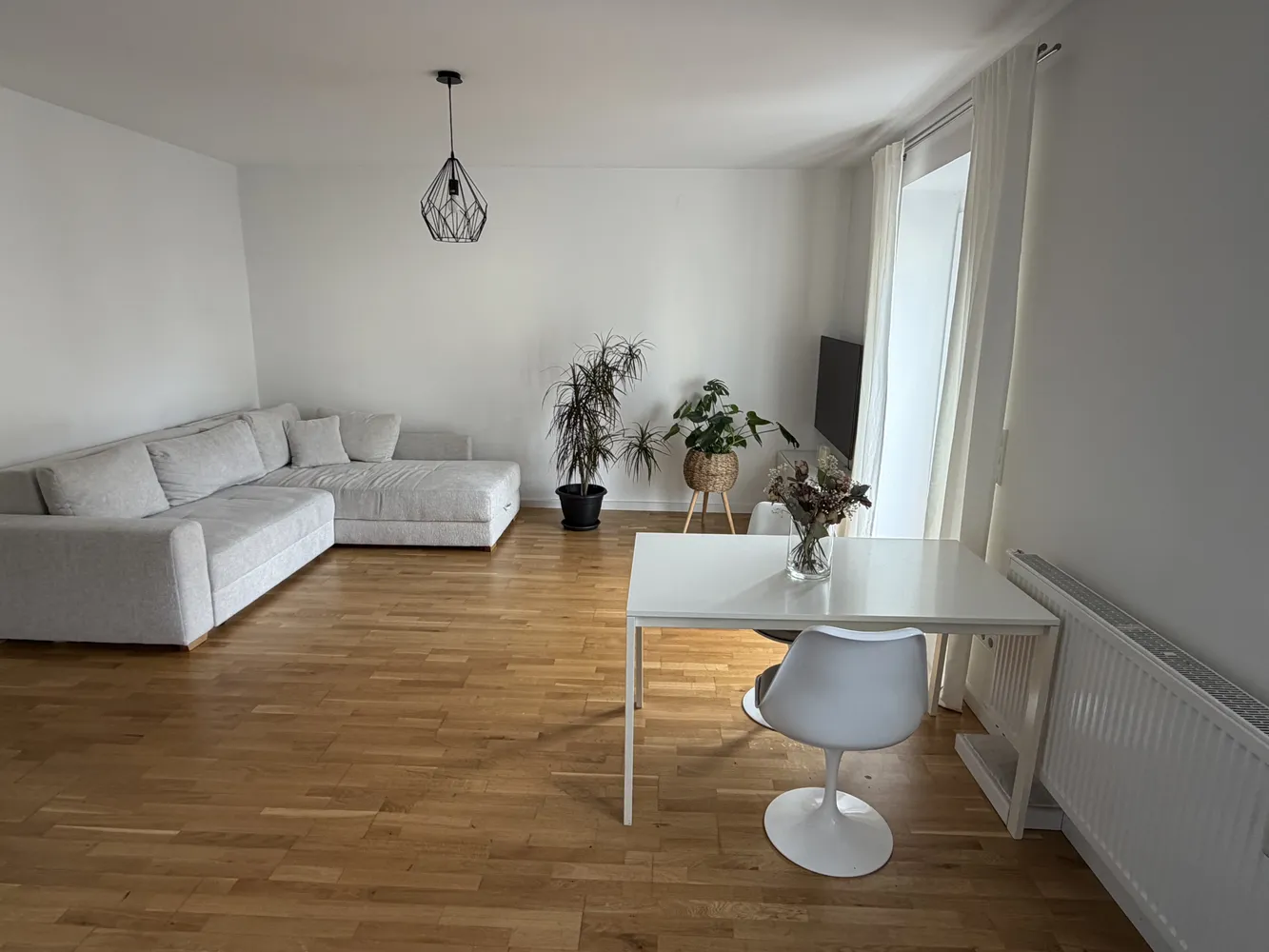 2 Zimmer Wohnung mit 70 m² in Frankfurt am Main – Bild 2