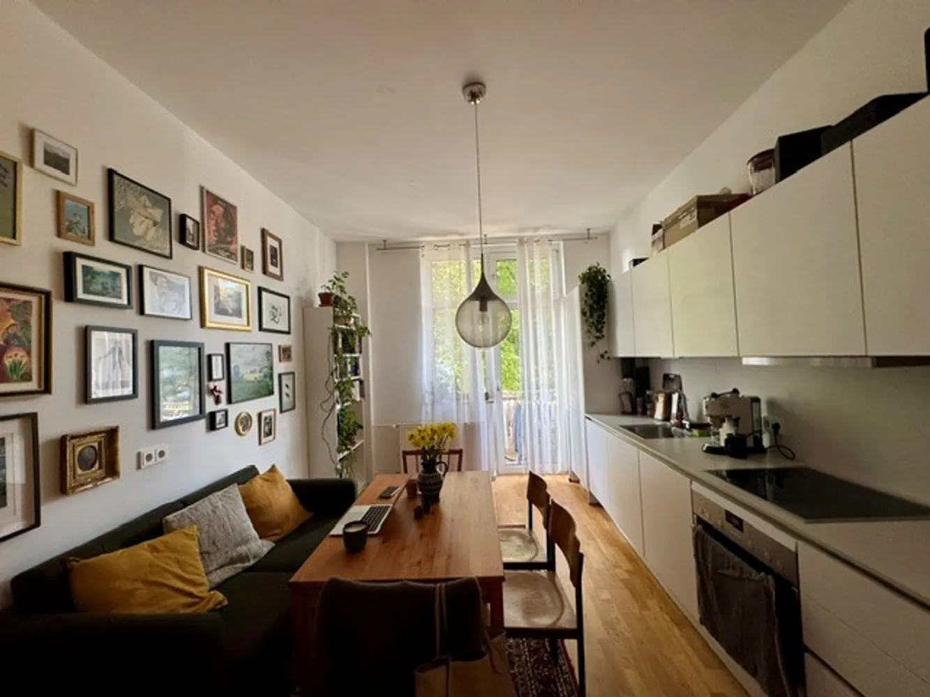 2 Zimmer Wohnung mit 64 m² in Düsseldorf – Bild 1
