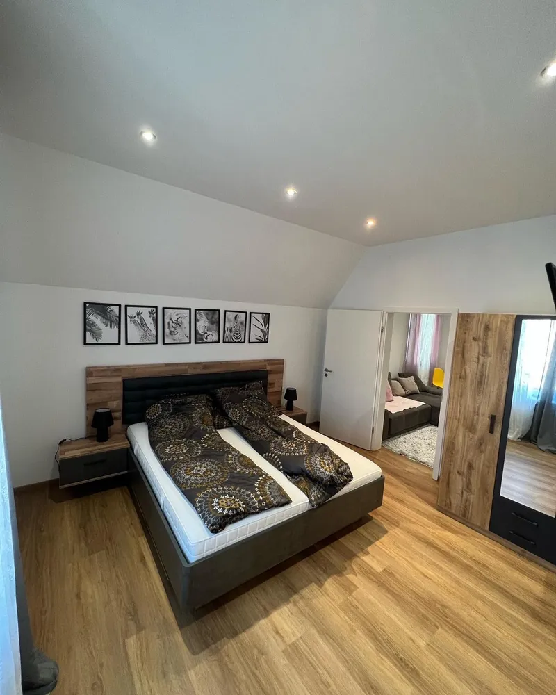 2 Zimmer Wohnung mit 67 m² in Düsseldorf – Bild 7