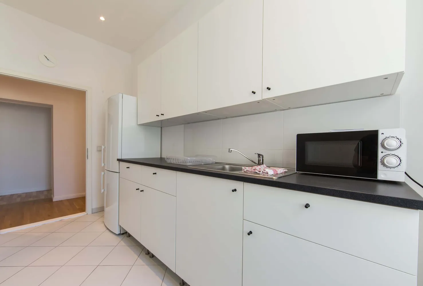 Shared room with 15 m² in Berlin – Photo 4