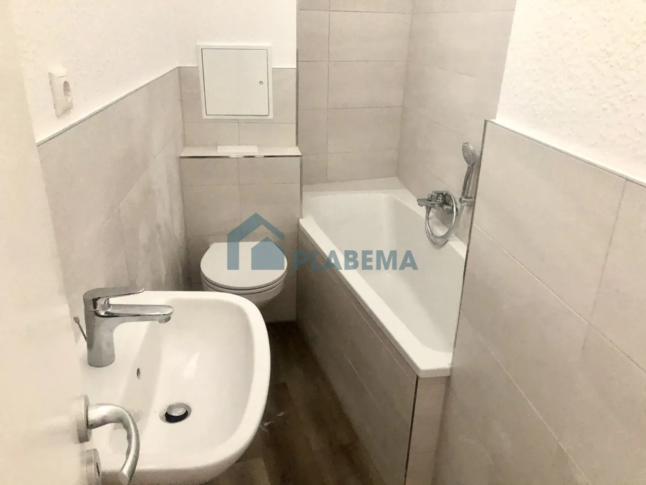 2 Zimmer Wohnung mit 44 m² in Schwerin – Bild 4