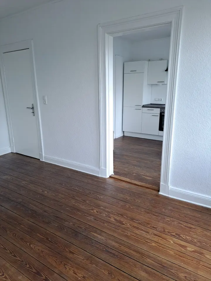 2 Zimmer Wohnung mit 54 m² in Lübeck – Bild 2