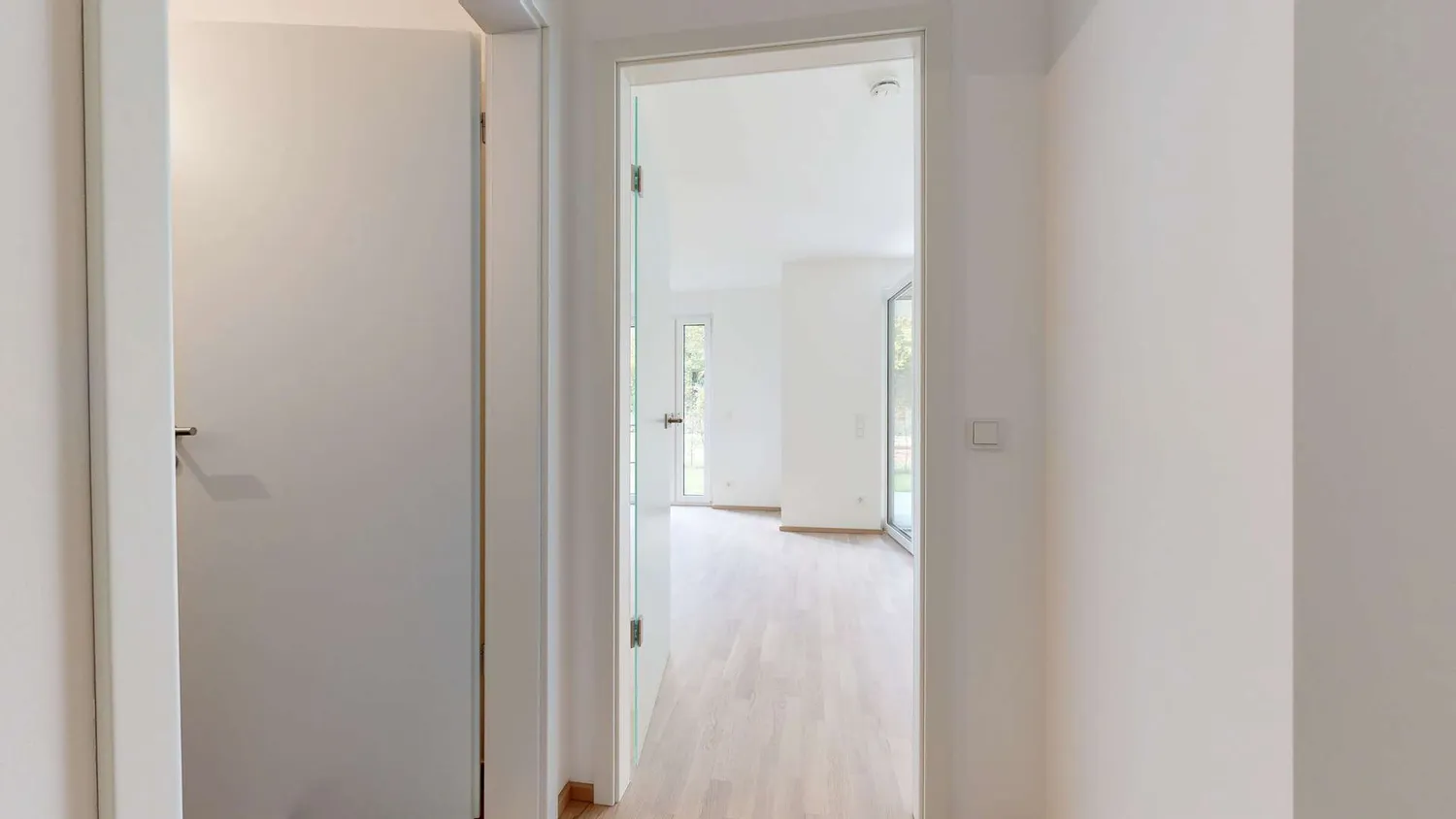 2 room apartment with 59 m² in Munich – Photo 2