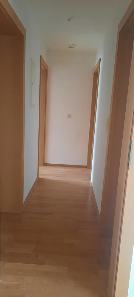 4 Zimmer Wohnung mit 100 m² in Augsburg – Bild 3