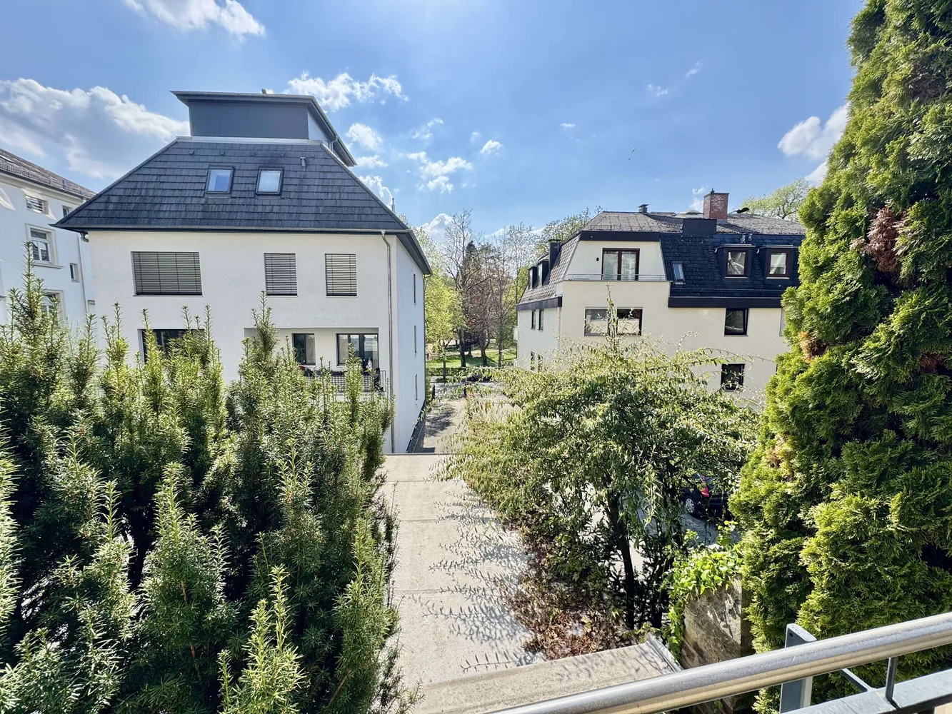 2 Zimmer Wohnung mit 80 m² in Wiesbaden – Bild 1