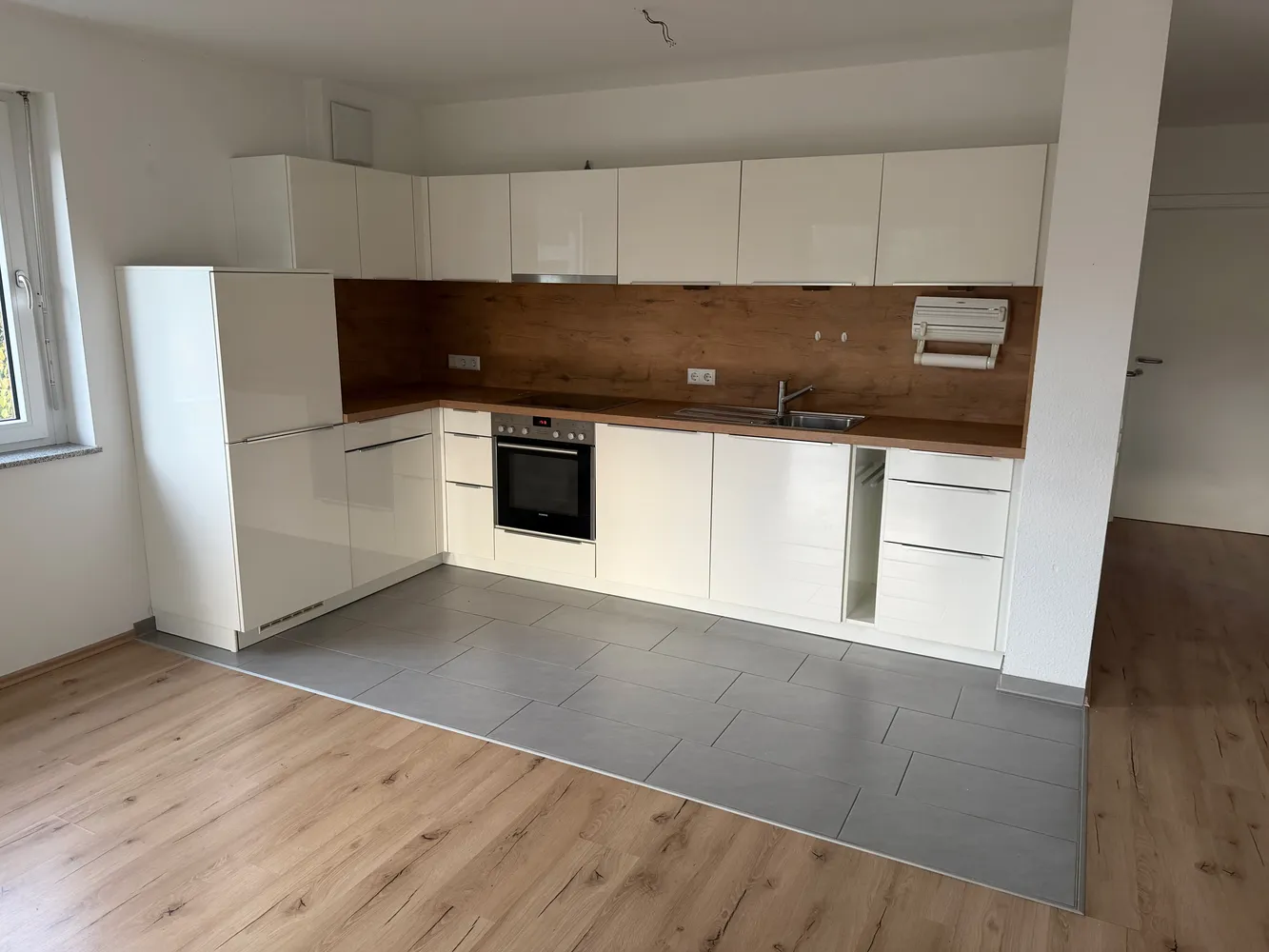 3 Zimmer Wohnung mit 77 m² in Stuttgart – Bild 2