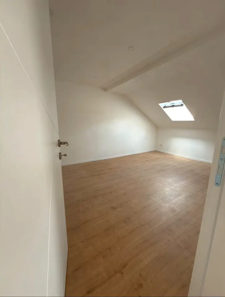 3 Zimmer Wohnung mit 81 m² in Hof – Bild 4