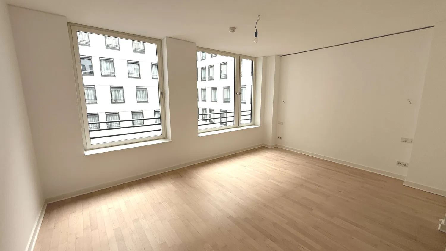 2 room apartment with 92 m² in Berlin – Photo 11