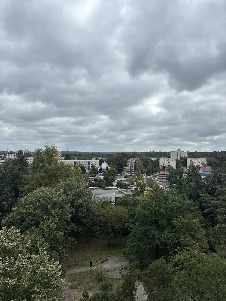 2 room apartment with 70 m² in Berlin – Photo 2